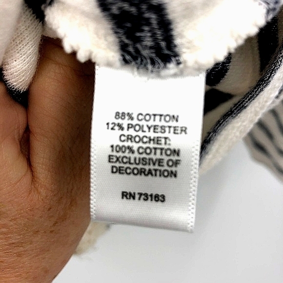 Cupio Women’s Blue White Striped Top W/ Crochet RN# 73163 Long Sleeve Lace - Picture 6 of 9